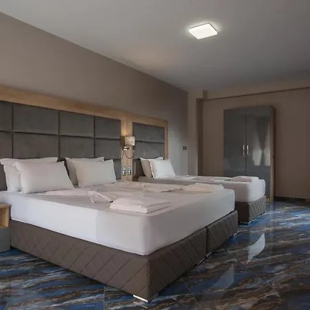 Aparthotel Arizona Del Mar 4*